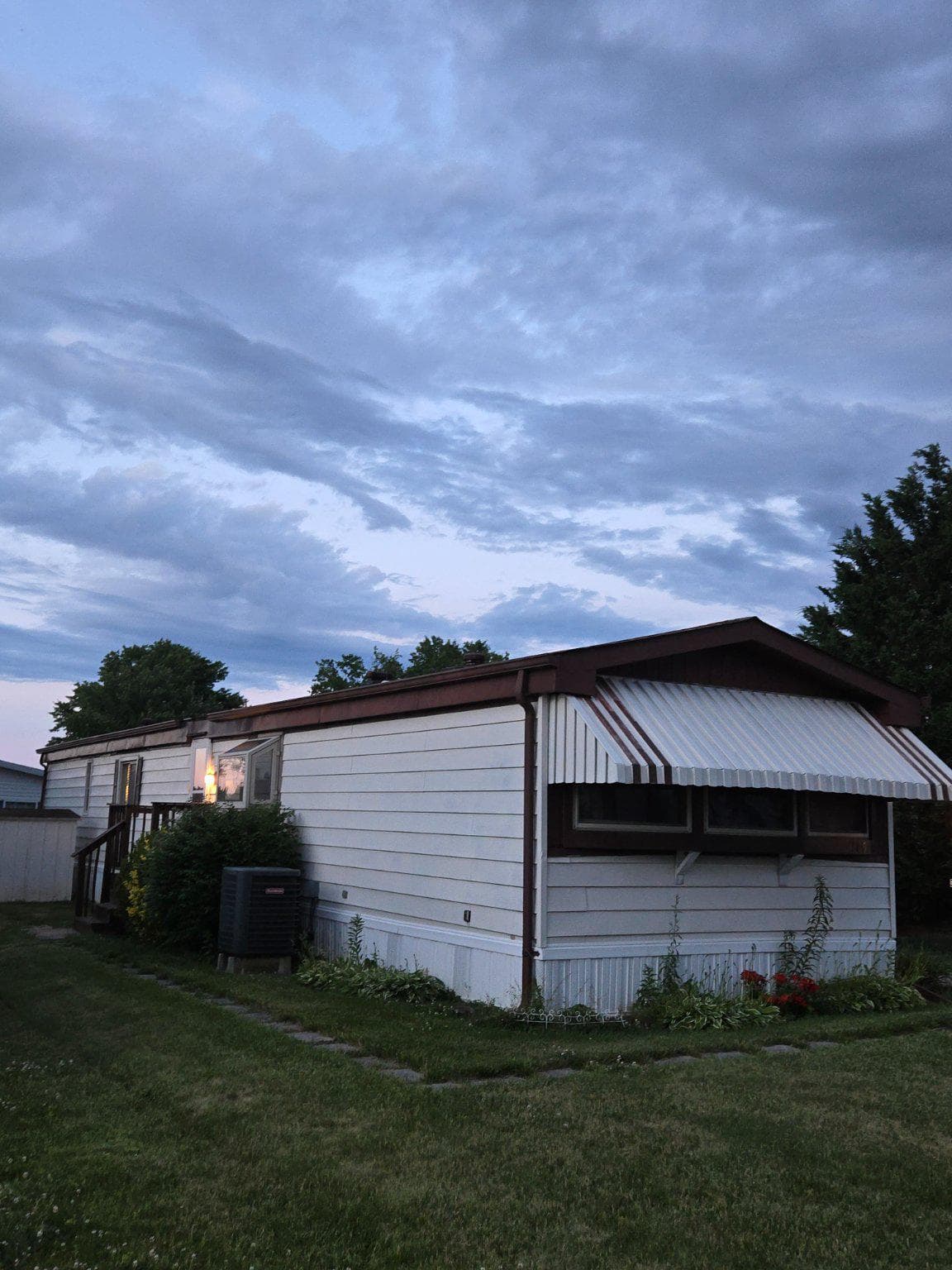 309 Meadow Court photo 14