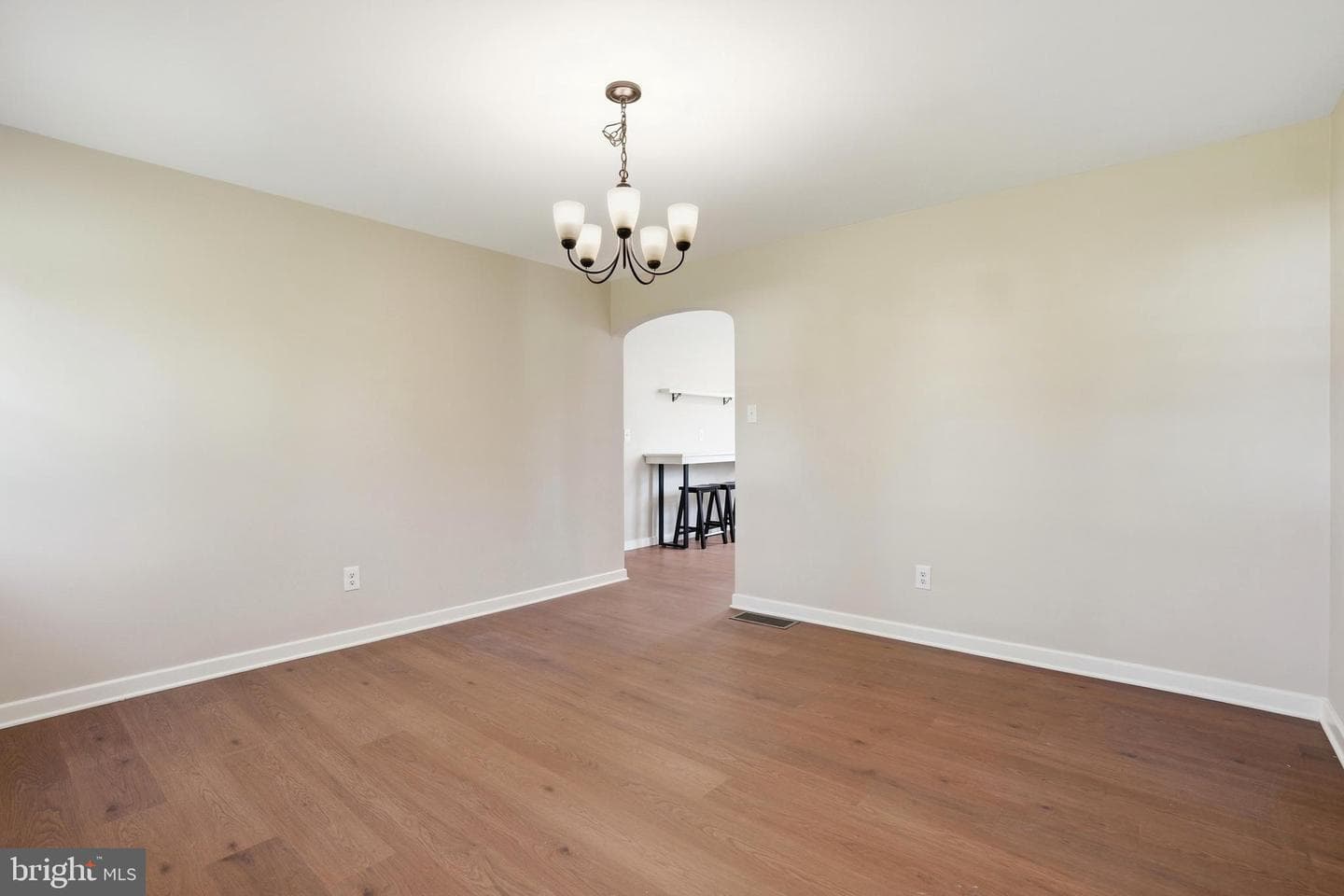 2724 Beech Street photo 9