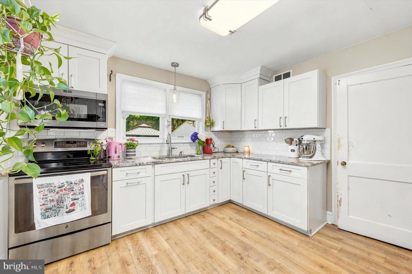 35 Burnside Avenue photo 10