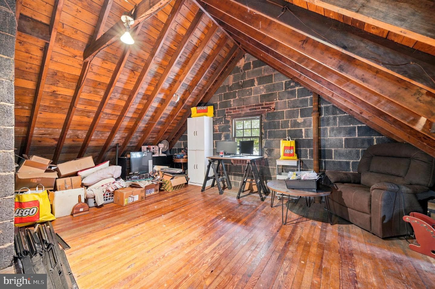 35 Burnside Avenue photo 18