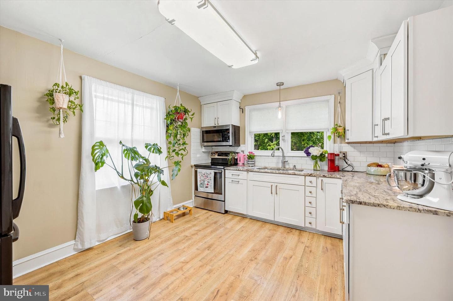 35 Burnside Avenue photo 9
