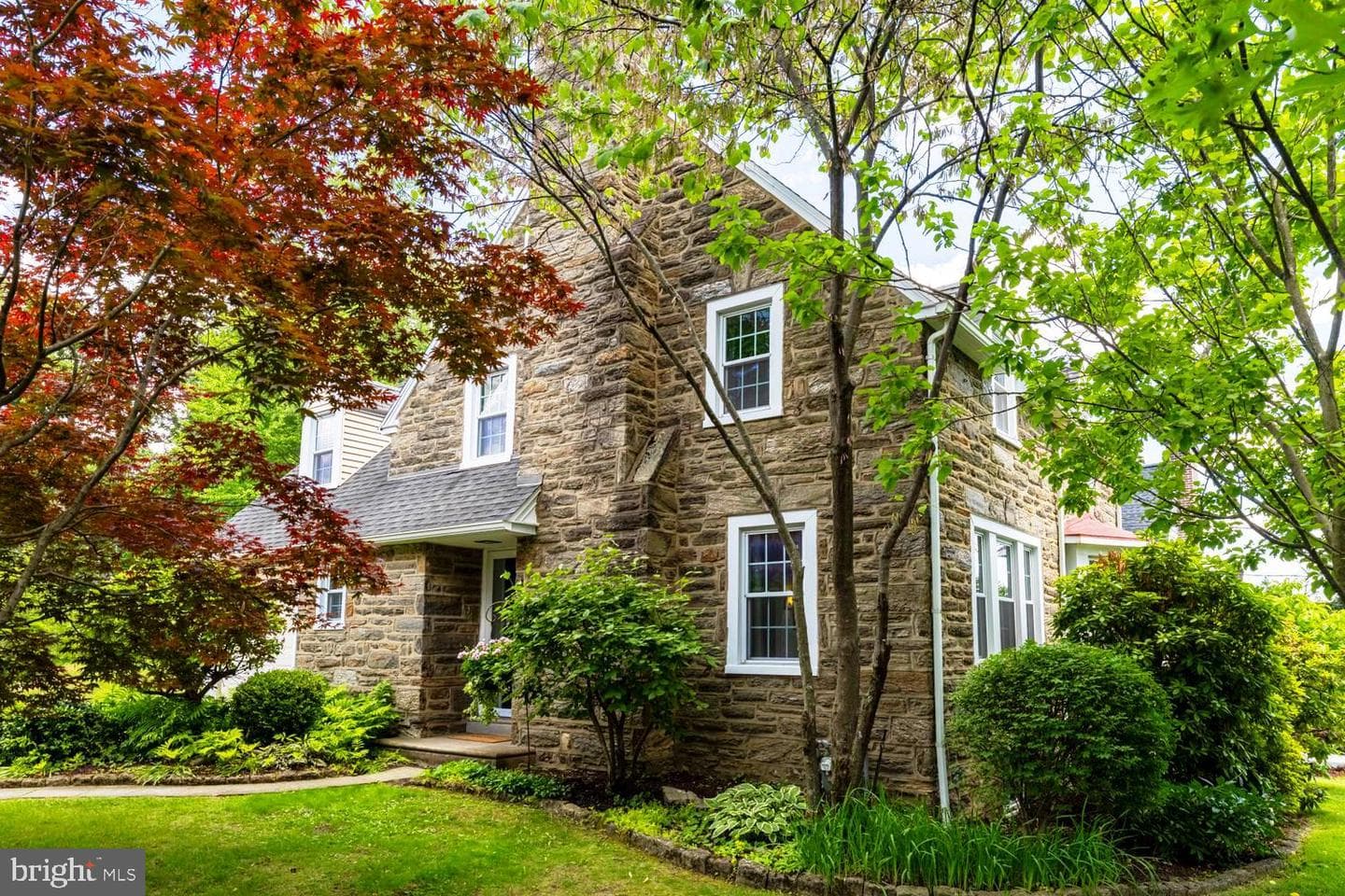 1405 Edge Hill Road photo 1
