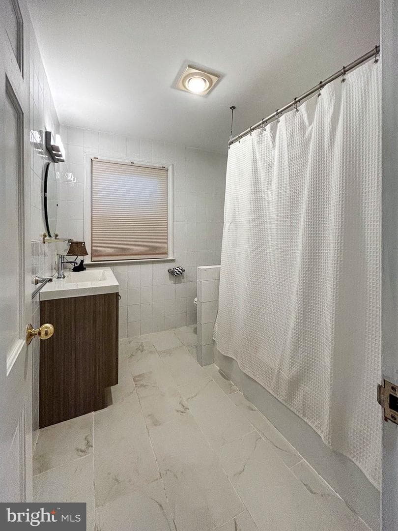 1201 Waverly Road photo 16