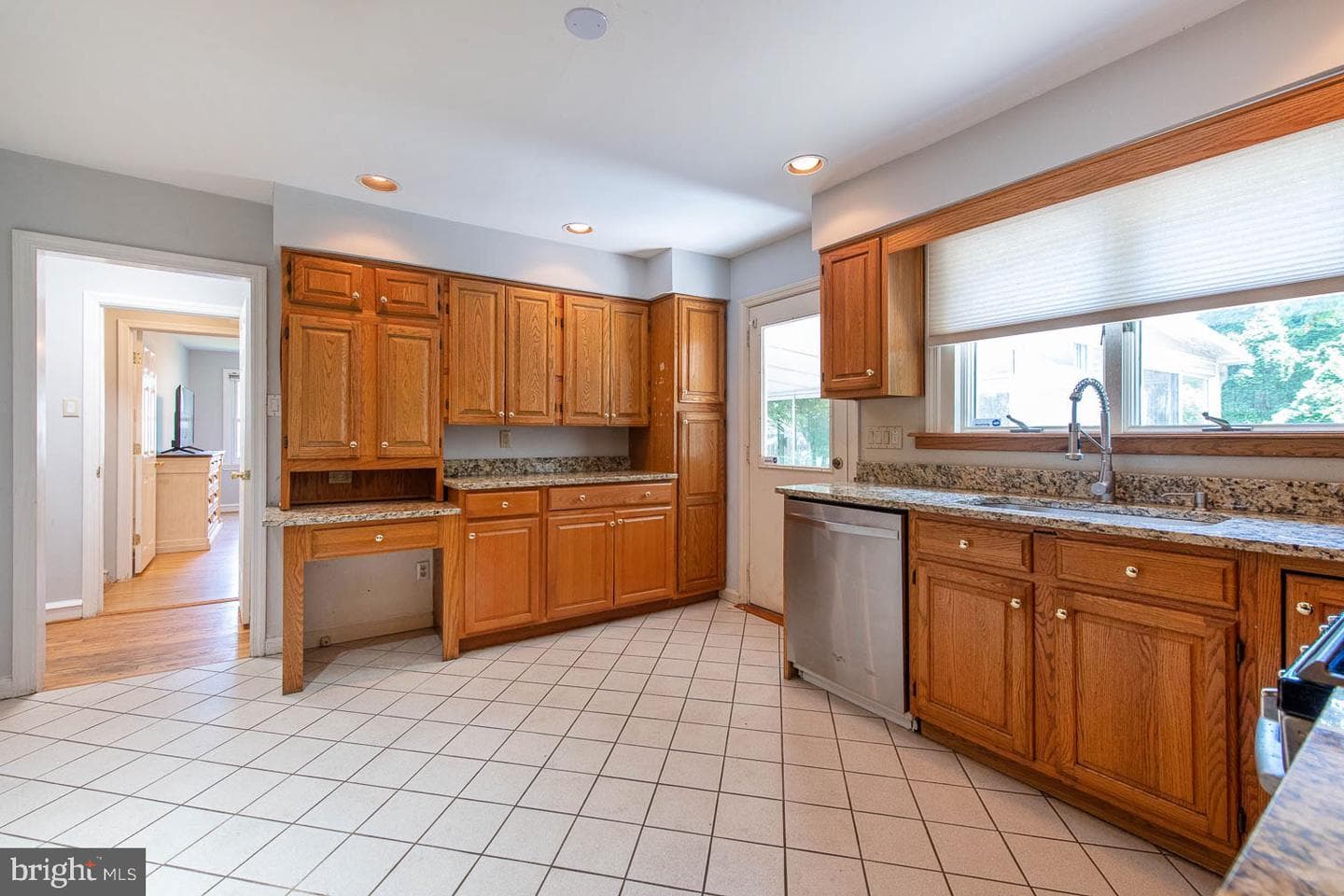 1201 Waverly Road photo 8