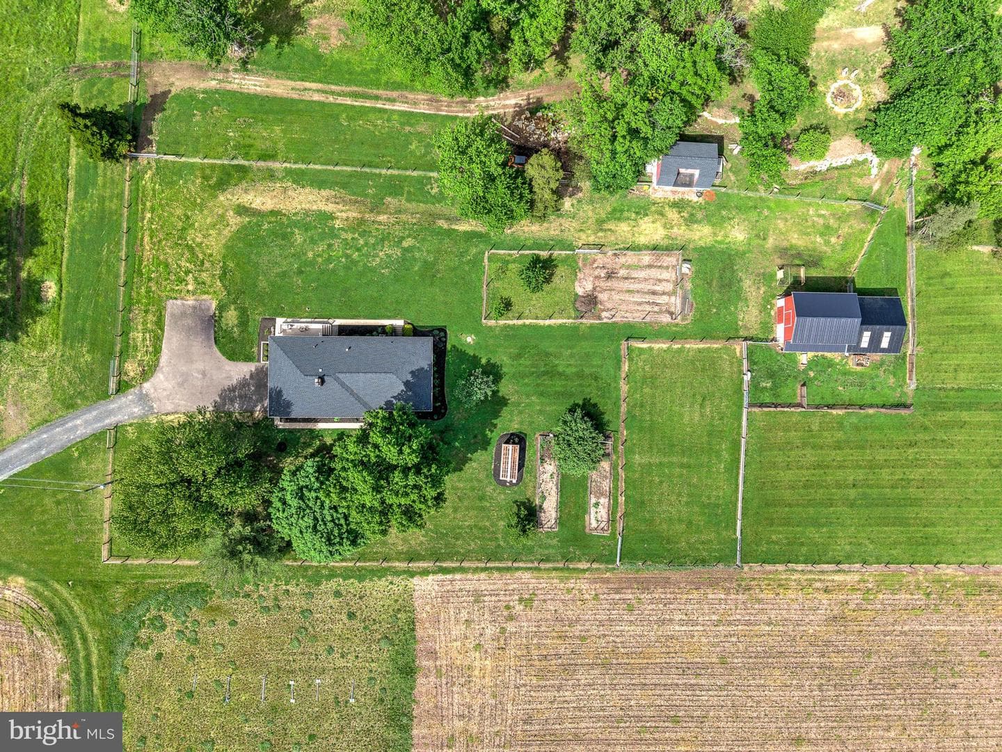 141 Green Hill Road photo 33