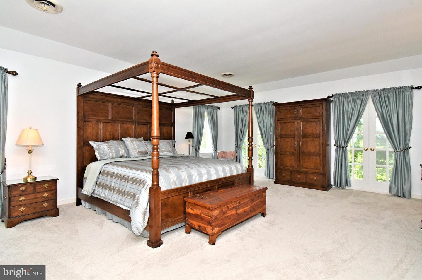 650 Gabriel Court photo 44
