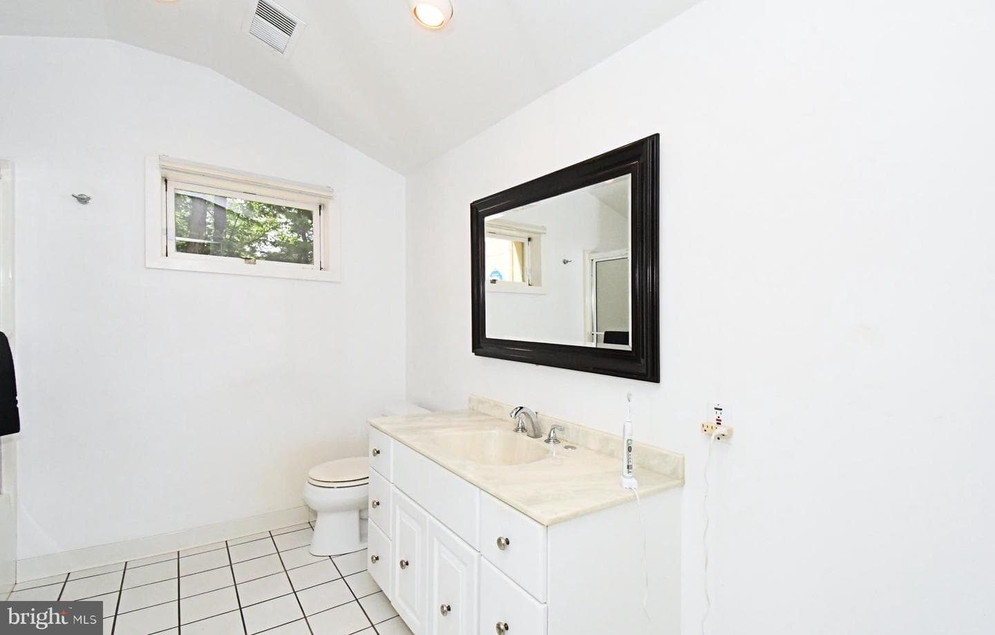 650 Gabriel Court photo 46