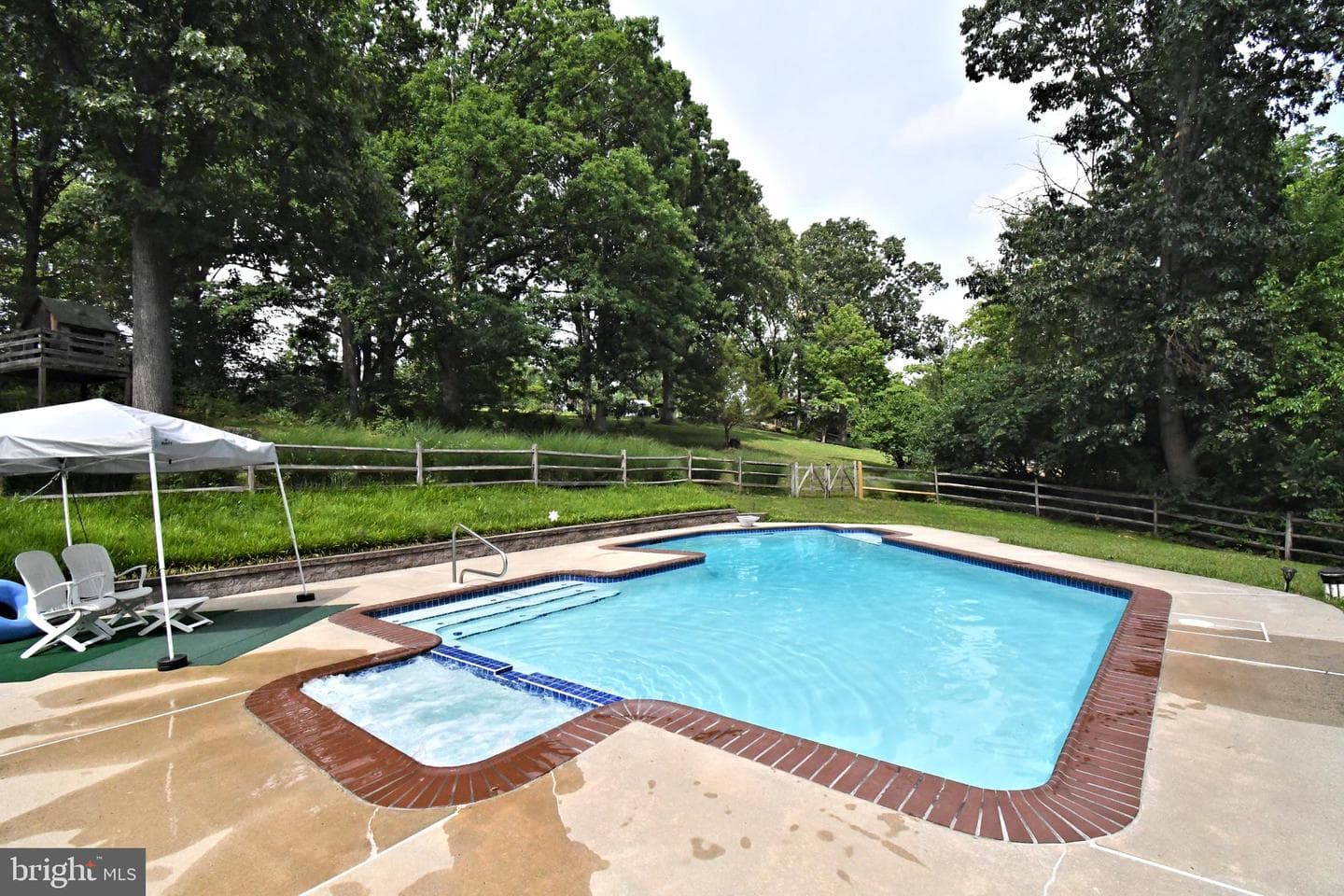 650 Gabriel Court photo 70