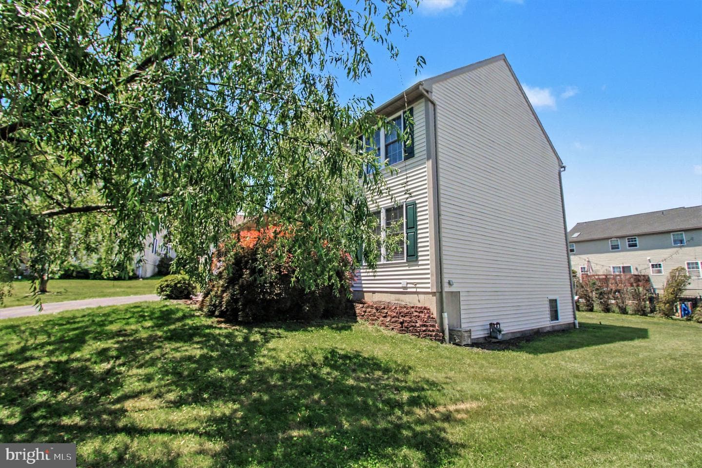 1787 Joanne Court photo 32