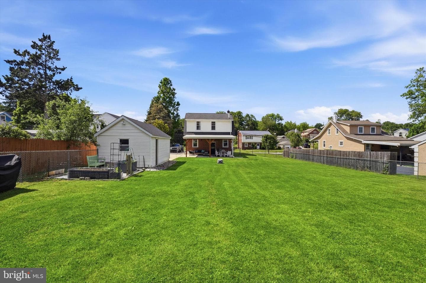 222 Crooked Lane photo 24