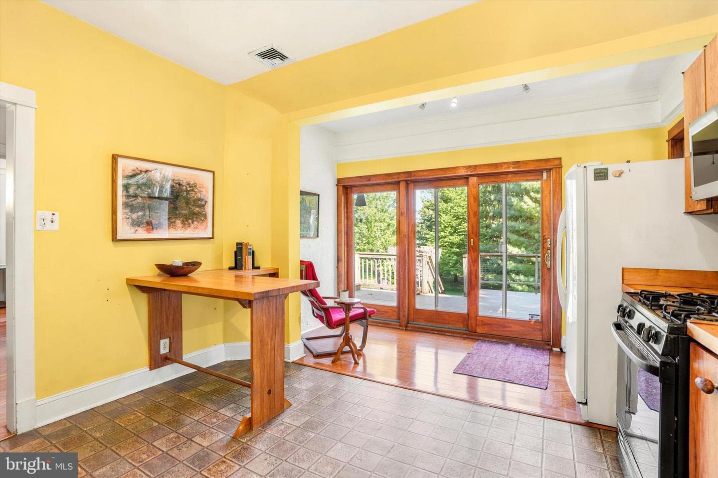 1054 Croton Road photo 13