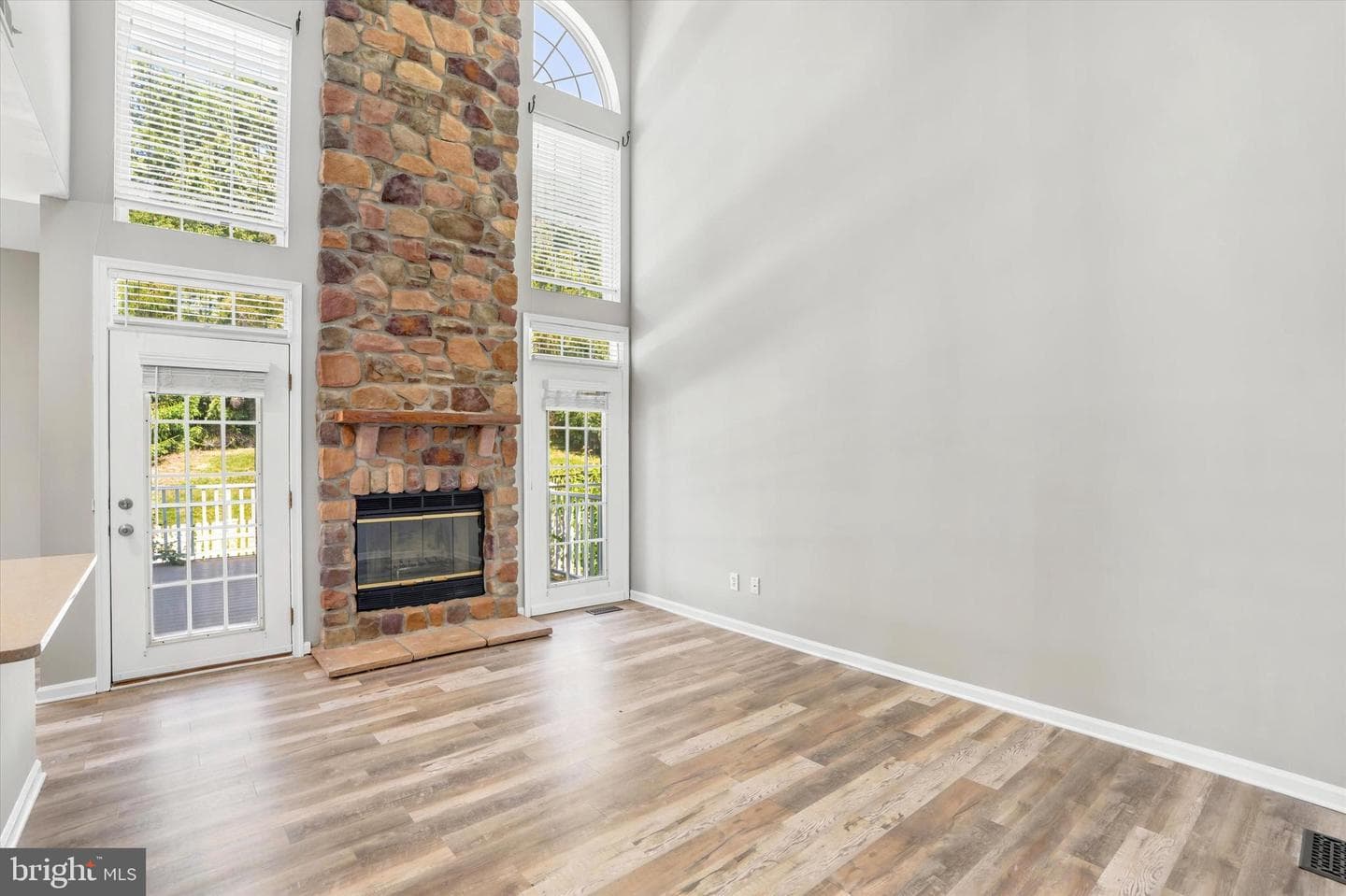 322 Fell Lane photo 10