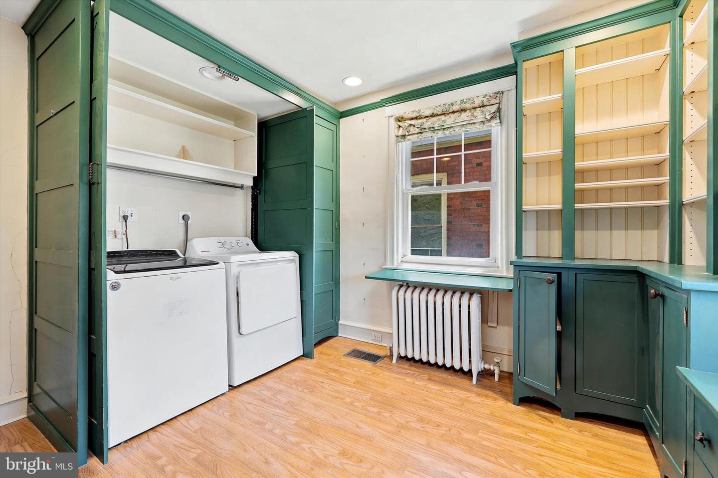 118 N Essex Avenue photo 8