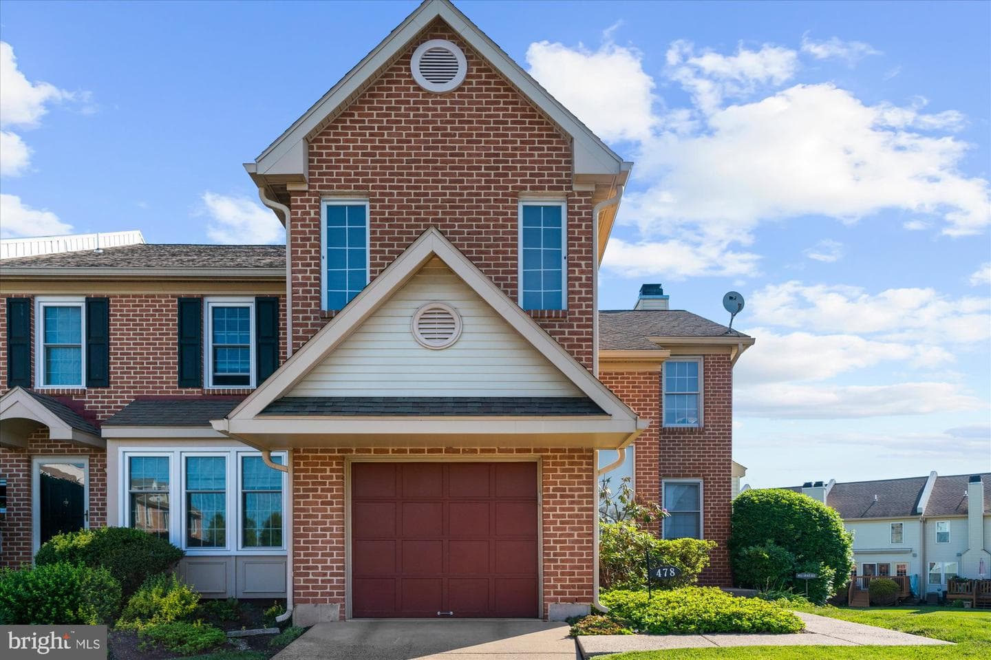 478 Amherst Court