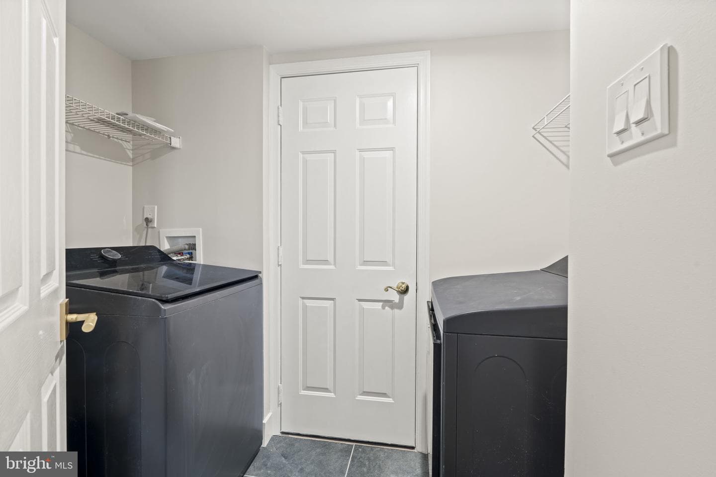 703 Gregory Drive photo 18