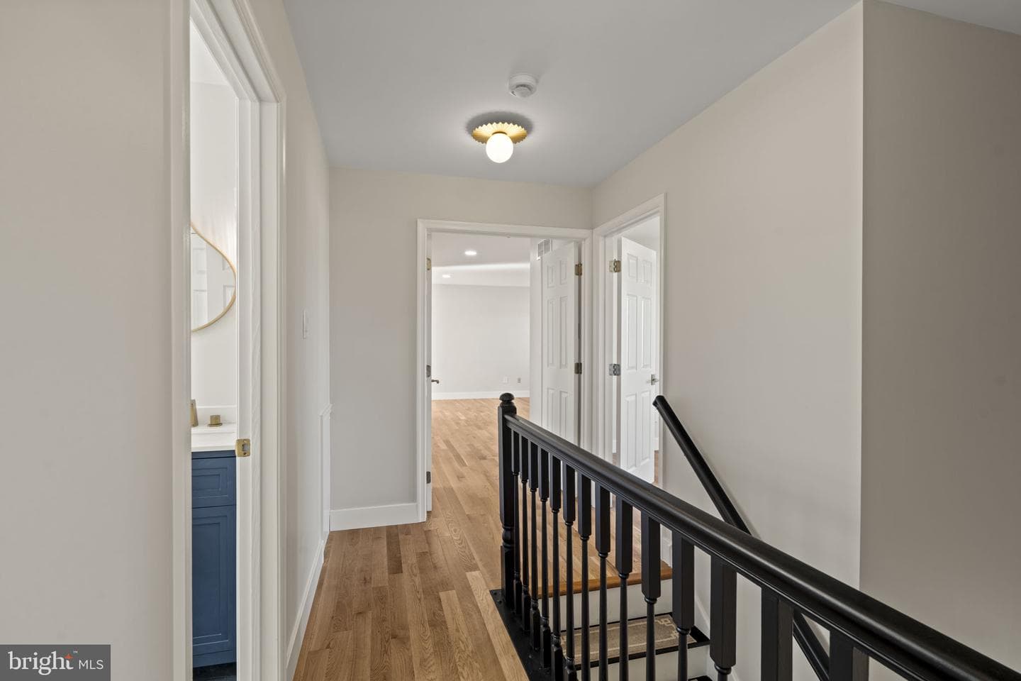 703 Gregory Drive photo 20