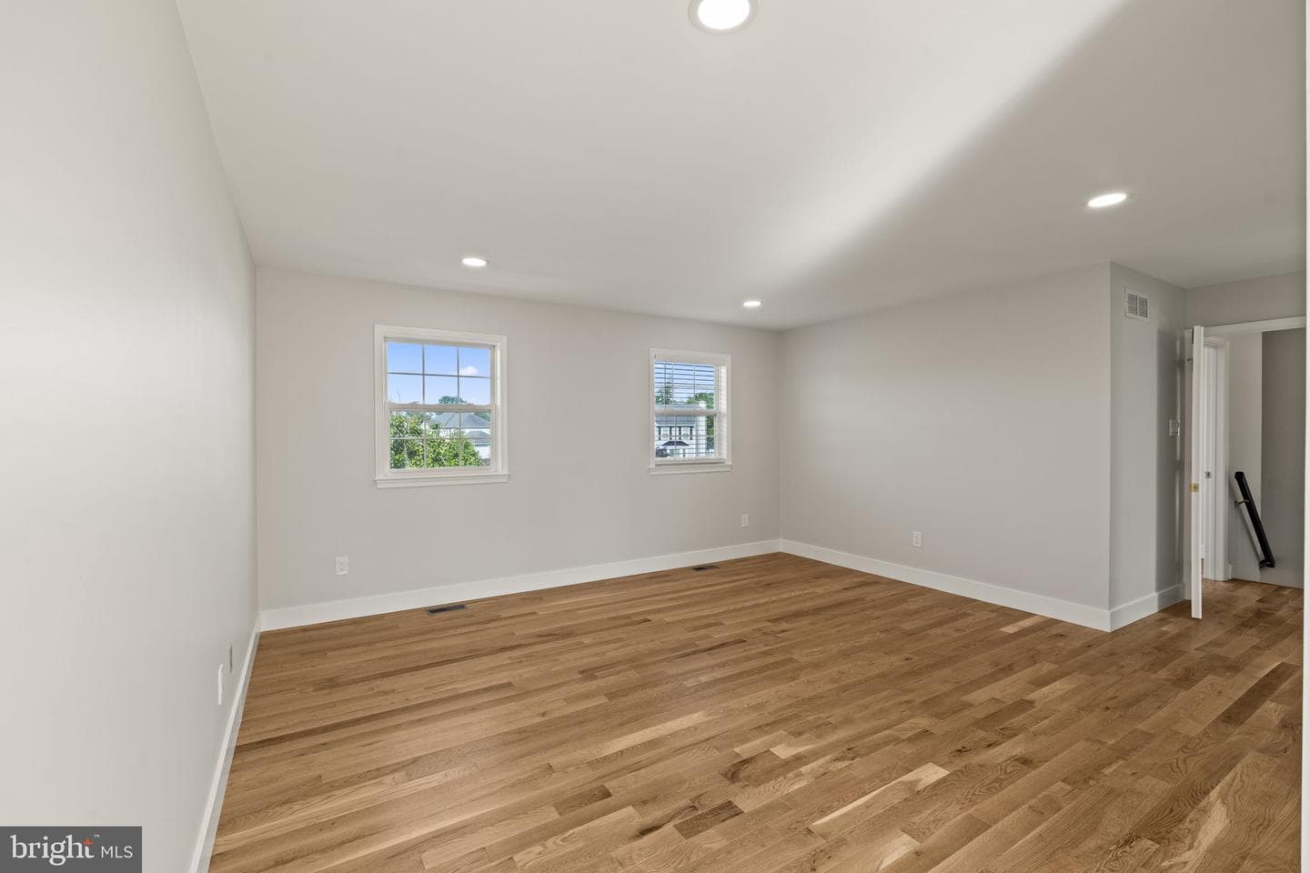 703 Gregory Drive photo 24