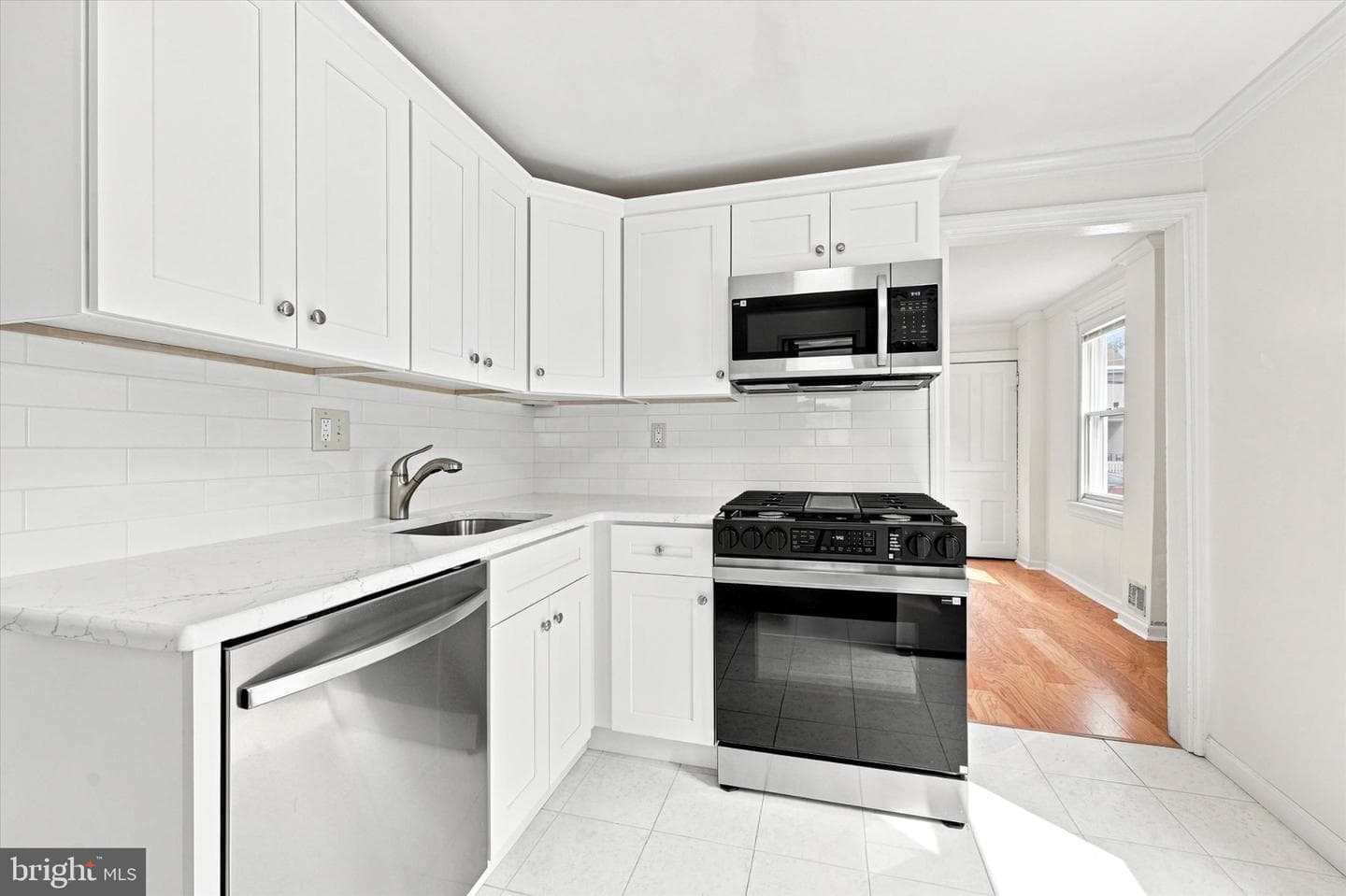 227 Greenfield Avenue photo 6