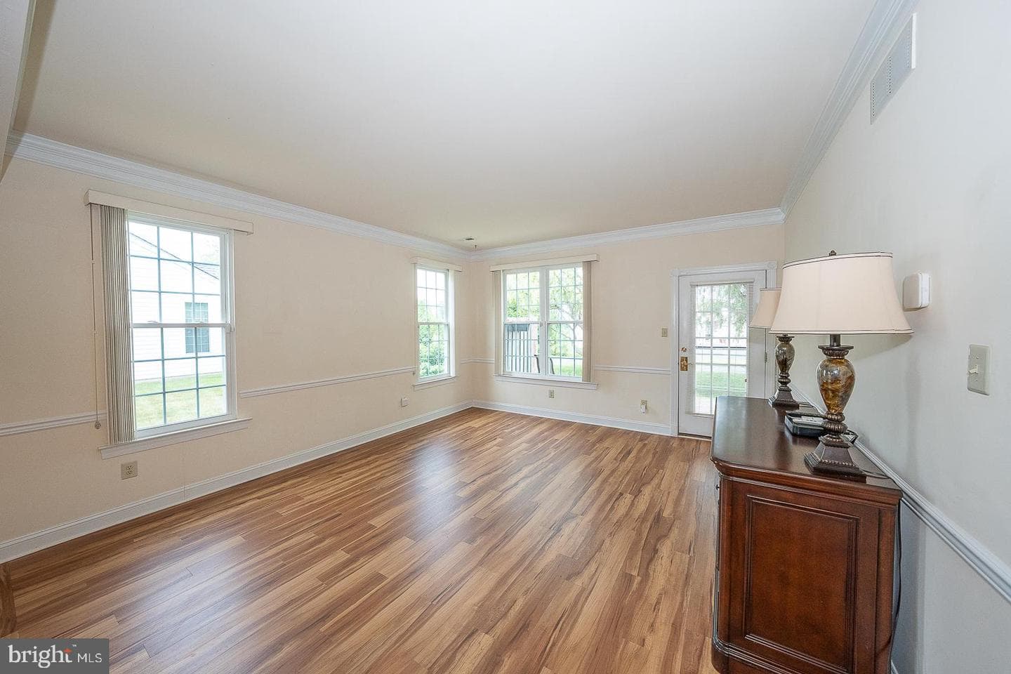 407 Ruth Court photo 17