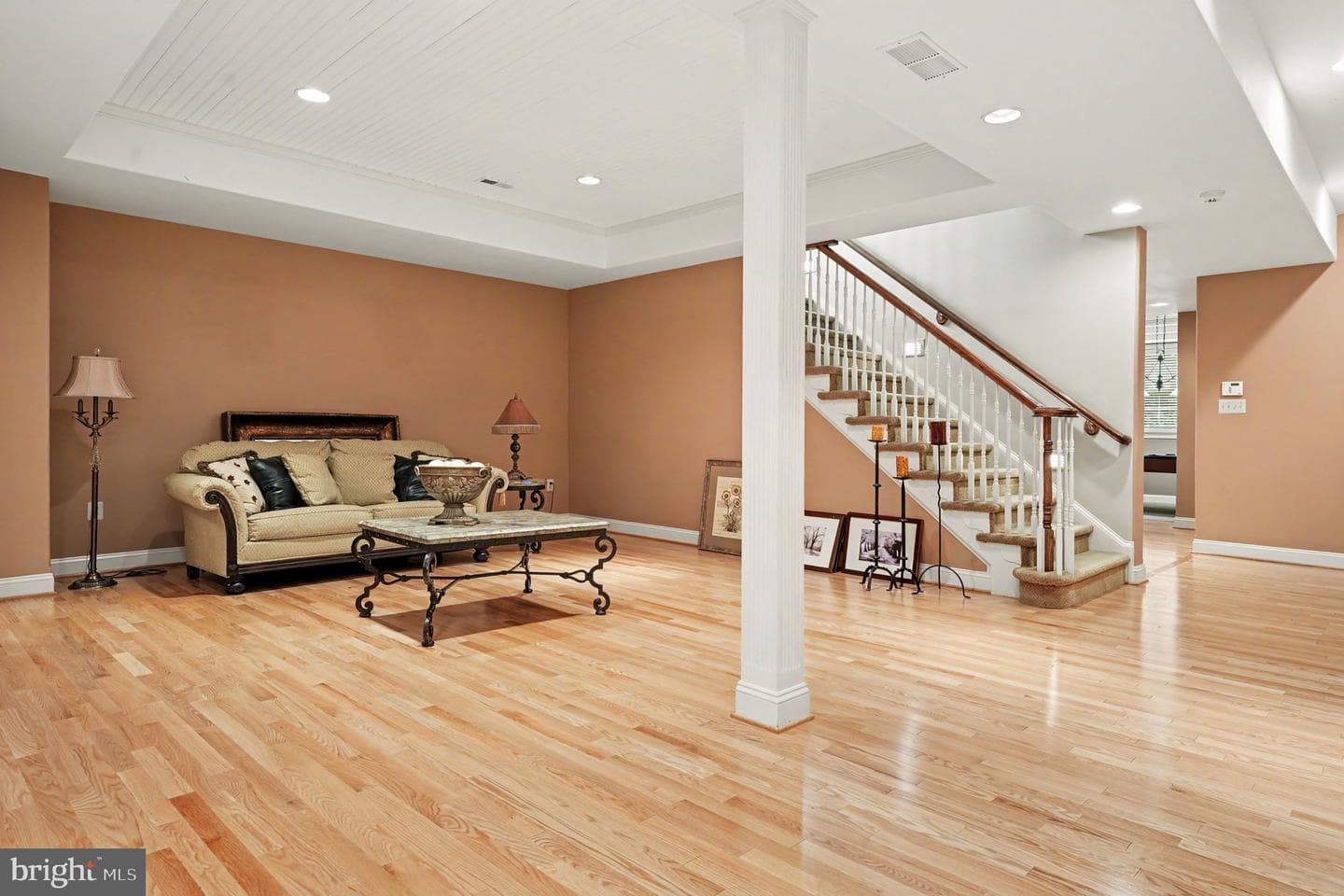 876 Ashbourne Way photo 6