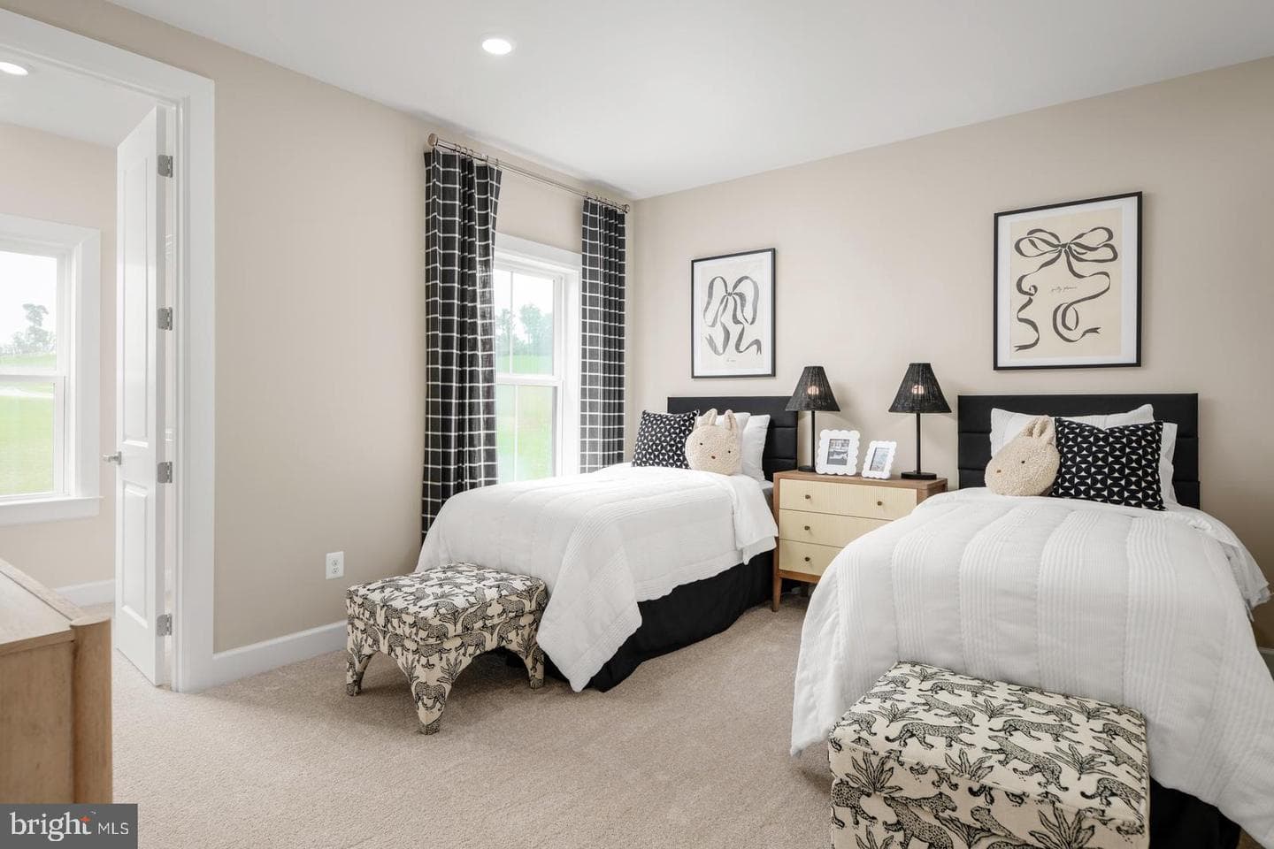 3142 Gimbel Lane photo 17
