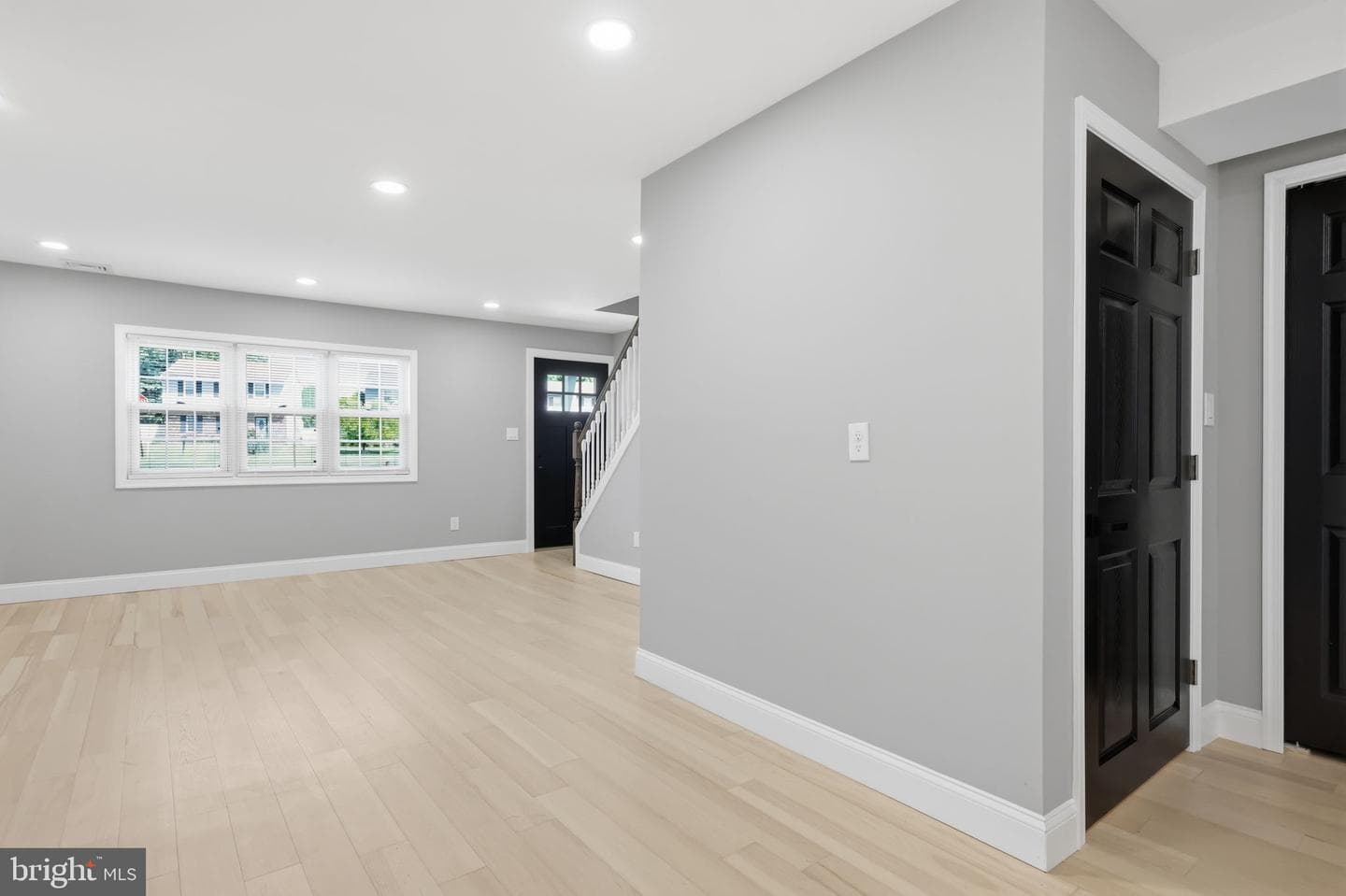 340 W Broad Street photo 15
