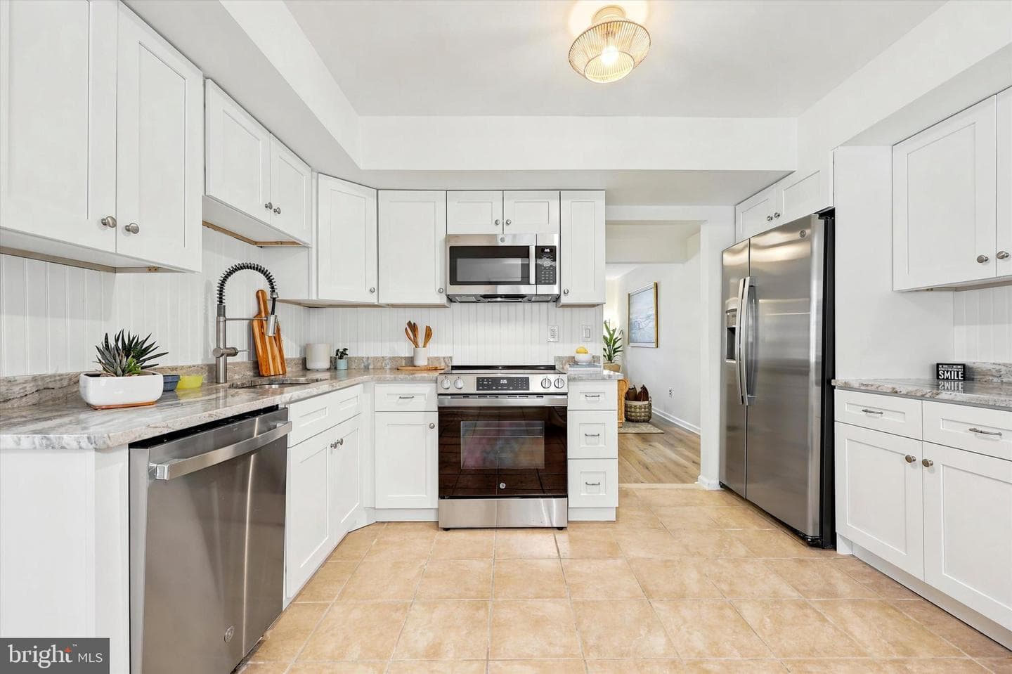 34 Greenwoods Drive photo 3