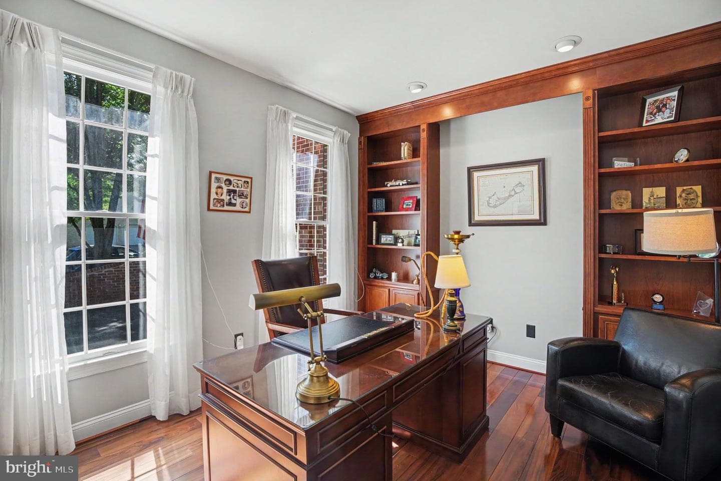 221 Hazeltine Circle photo 6
