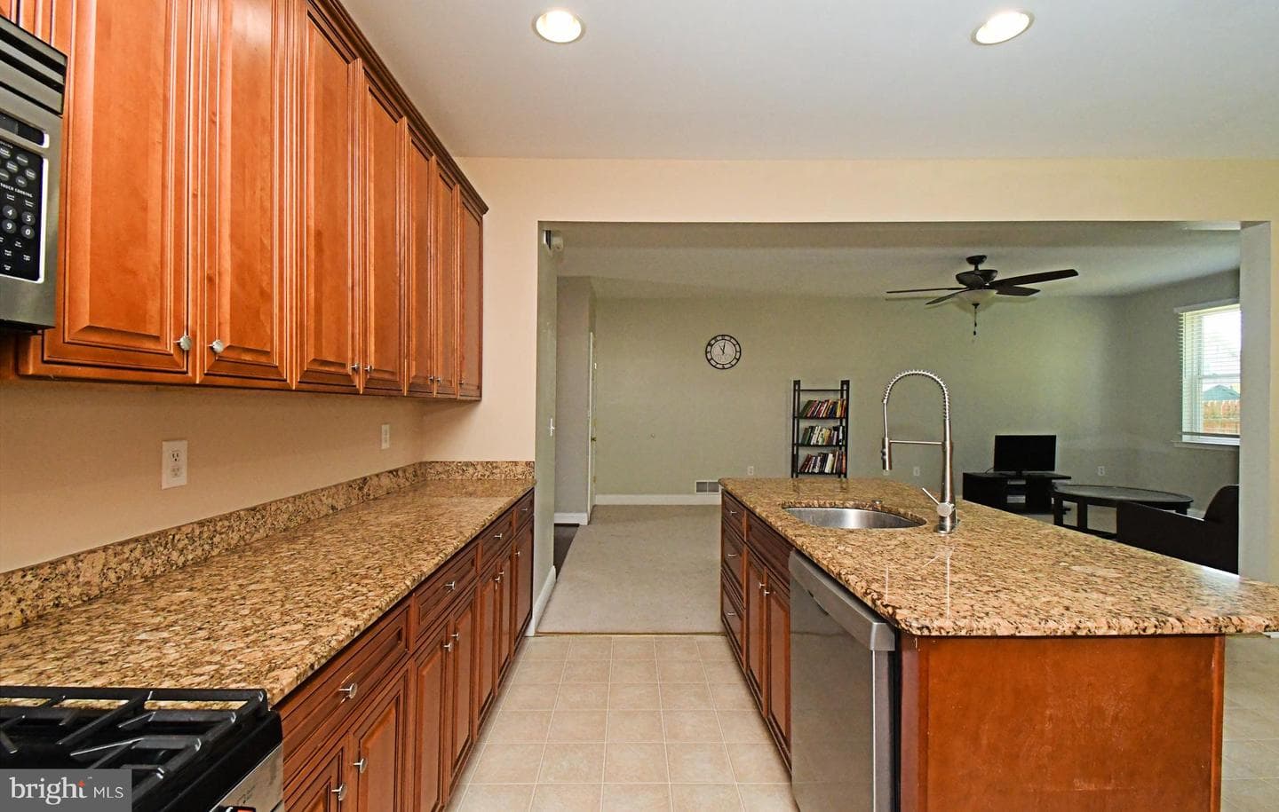 628 Jones Avenue photo 16