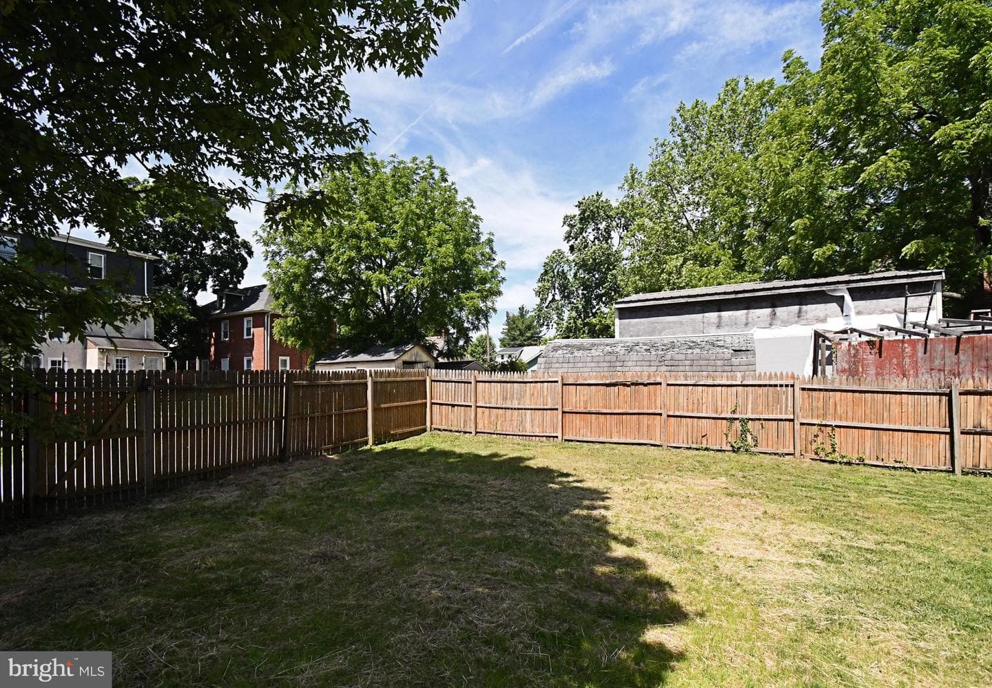 628 Jones Avenue photo 47