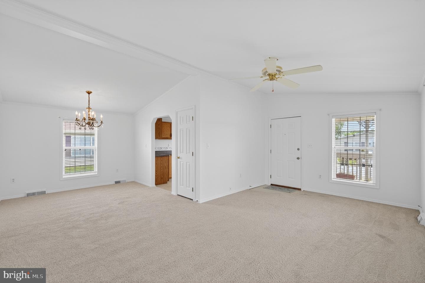 24 Longwood Court E photo 6