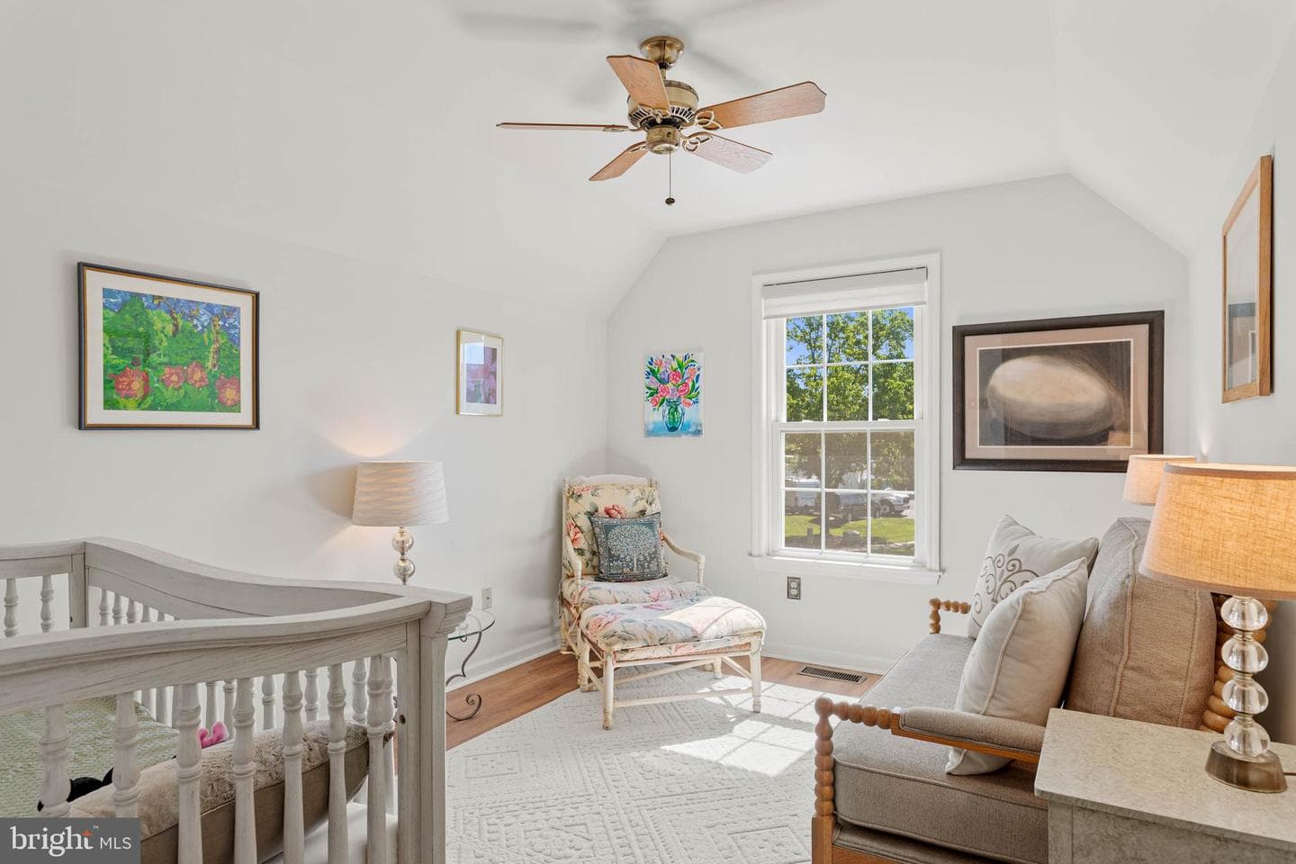 401 Tamworth Court photo 25