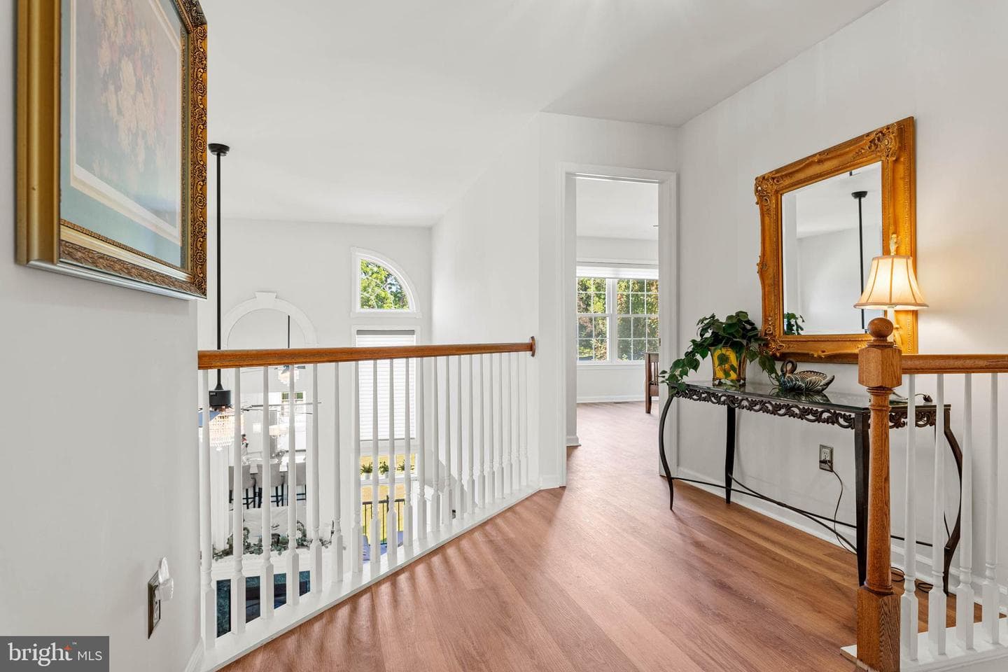 401 Tamworth Court photo 32