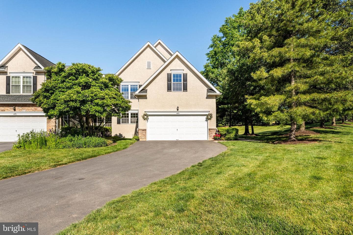 401 Tamworth Court photo 46