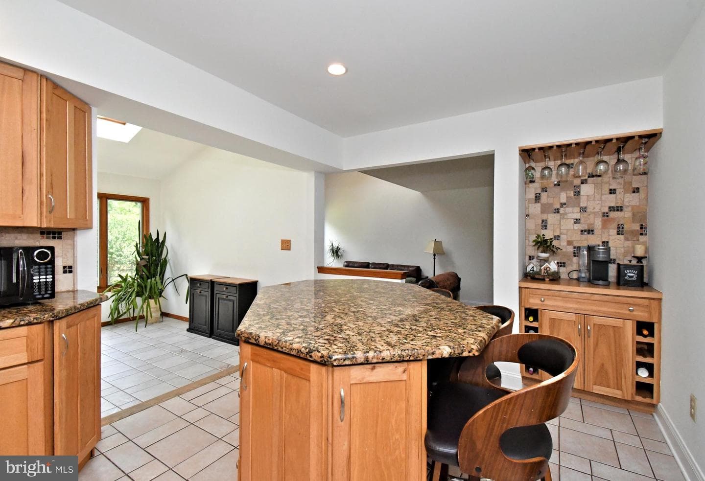 103 Chaucer Court photo 16