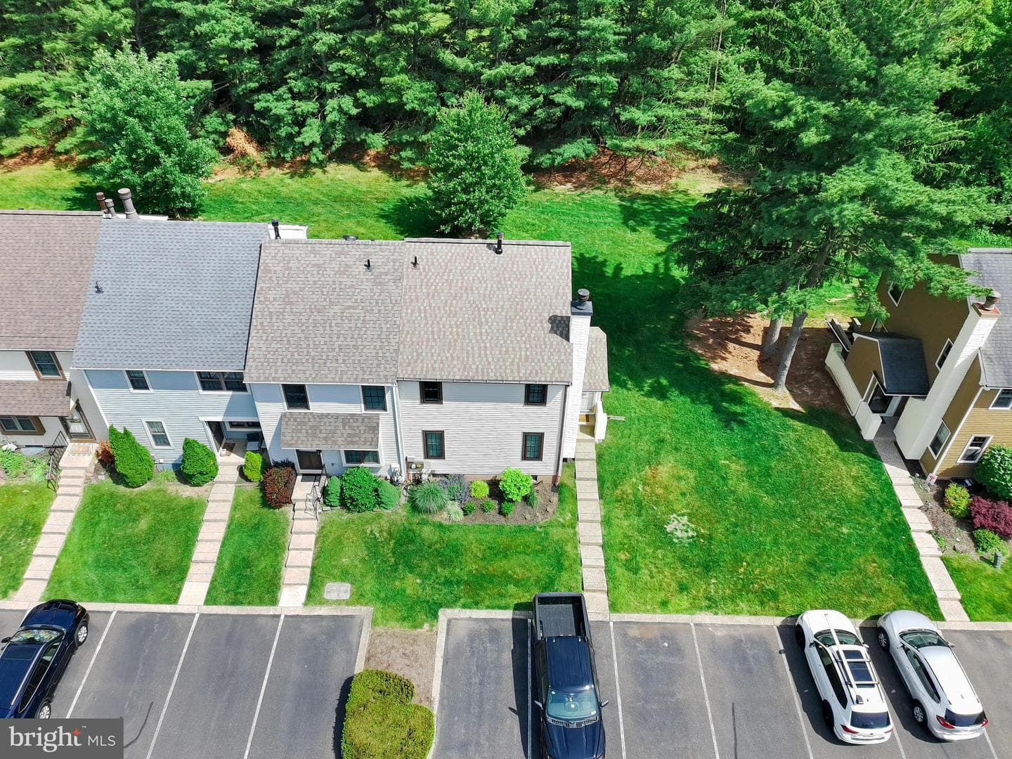 110 Rutledge Court photo 33