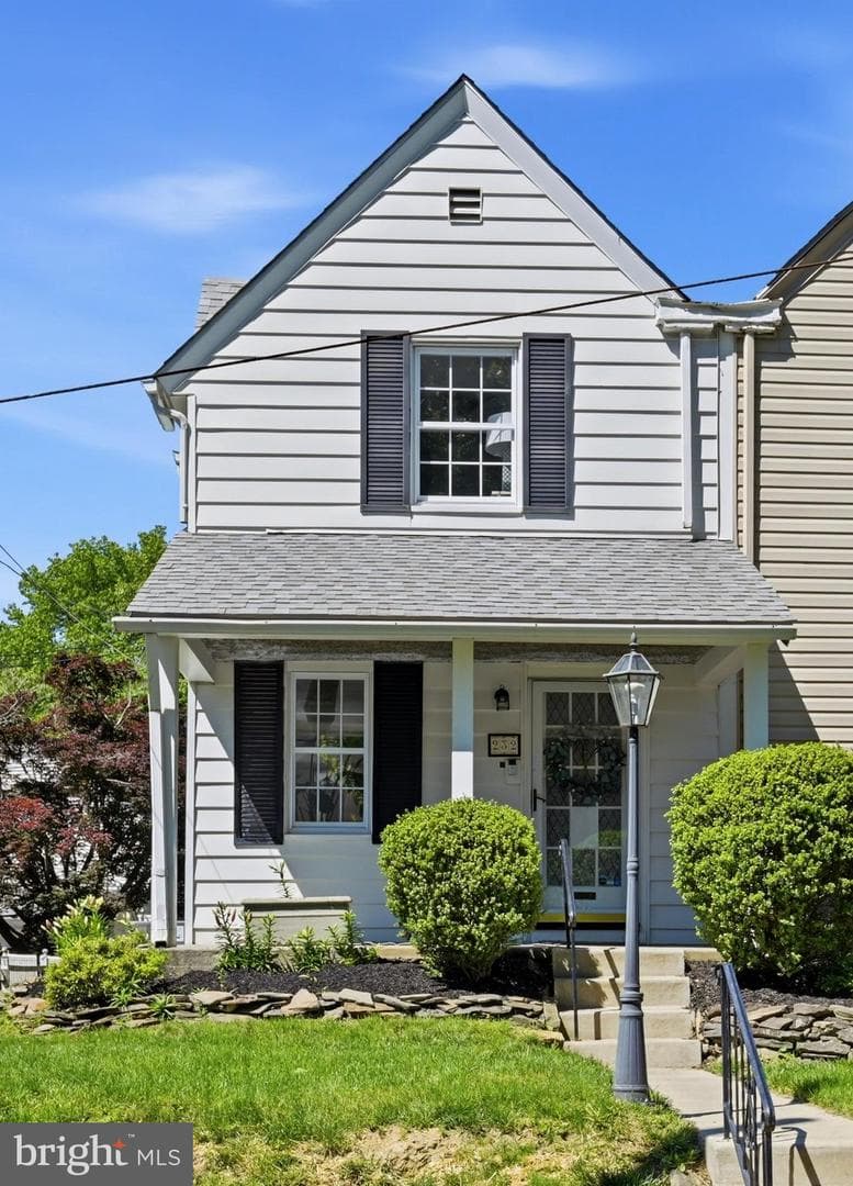 232 Henley Road photo 1