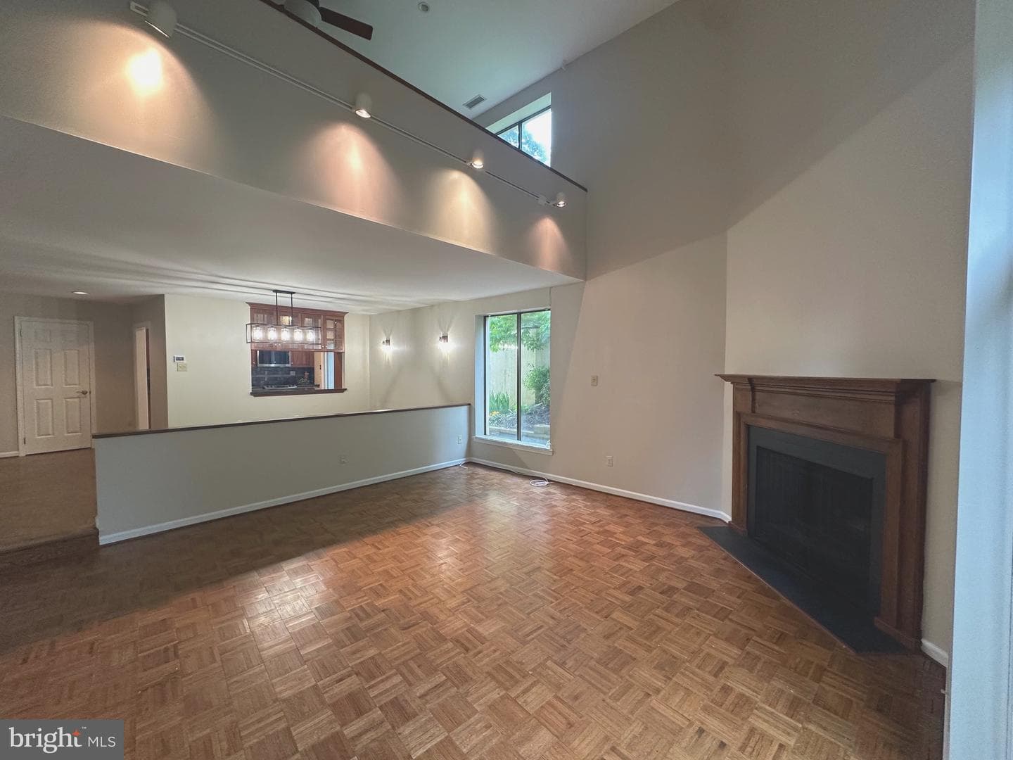 100 Llanalew Road #7b, Haverford