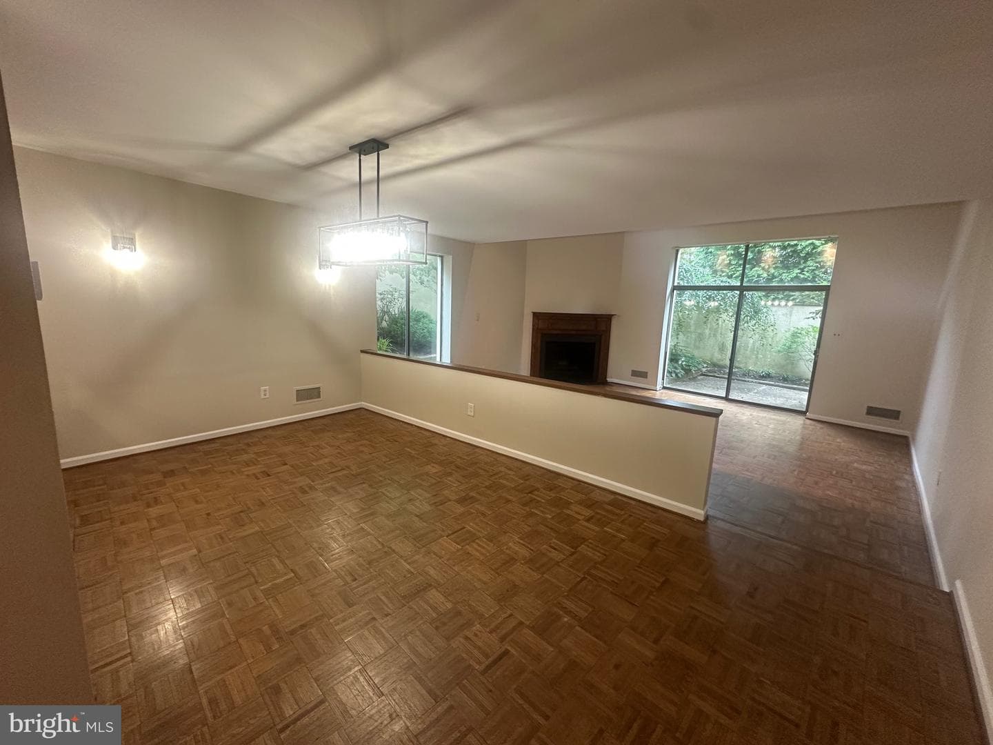 100 Llanalew Road #7b photo 3