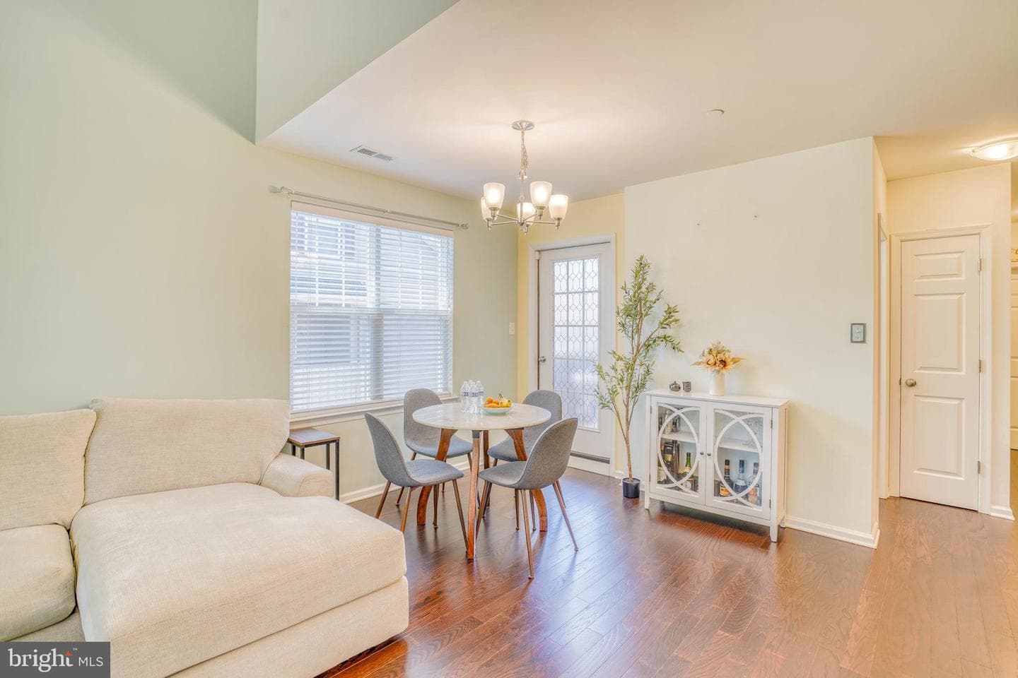 1529 Dekalb Street #130 photo 9