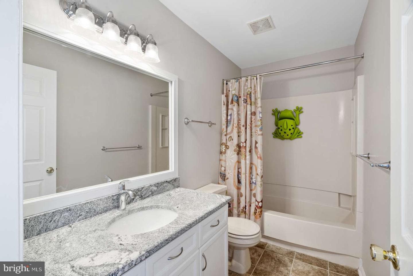 110 Pin Oak Court photo 19