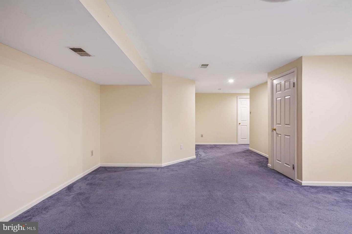 110 Pin Oak Court photo 23