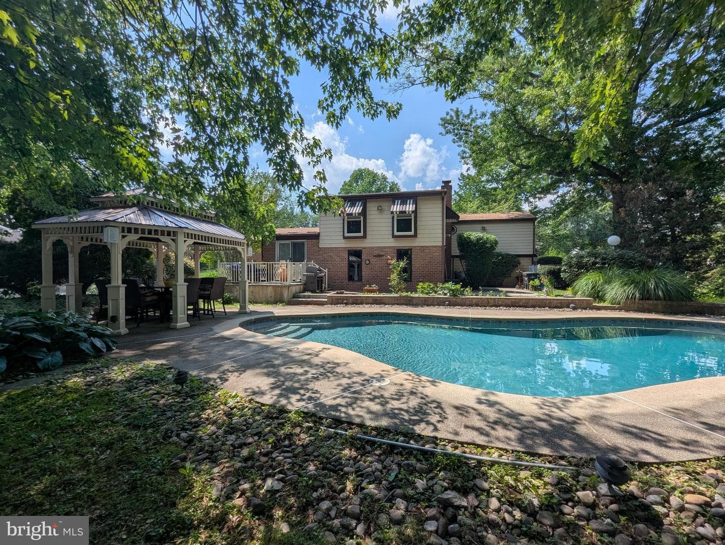 3913 Bradford Road photo 1