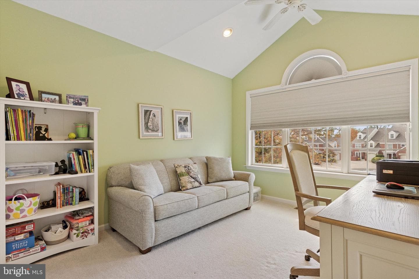 209 Westminster photo 14