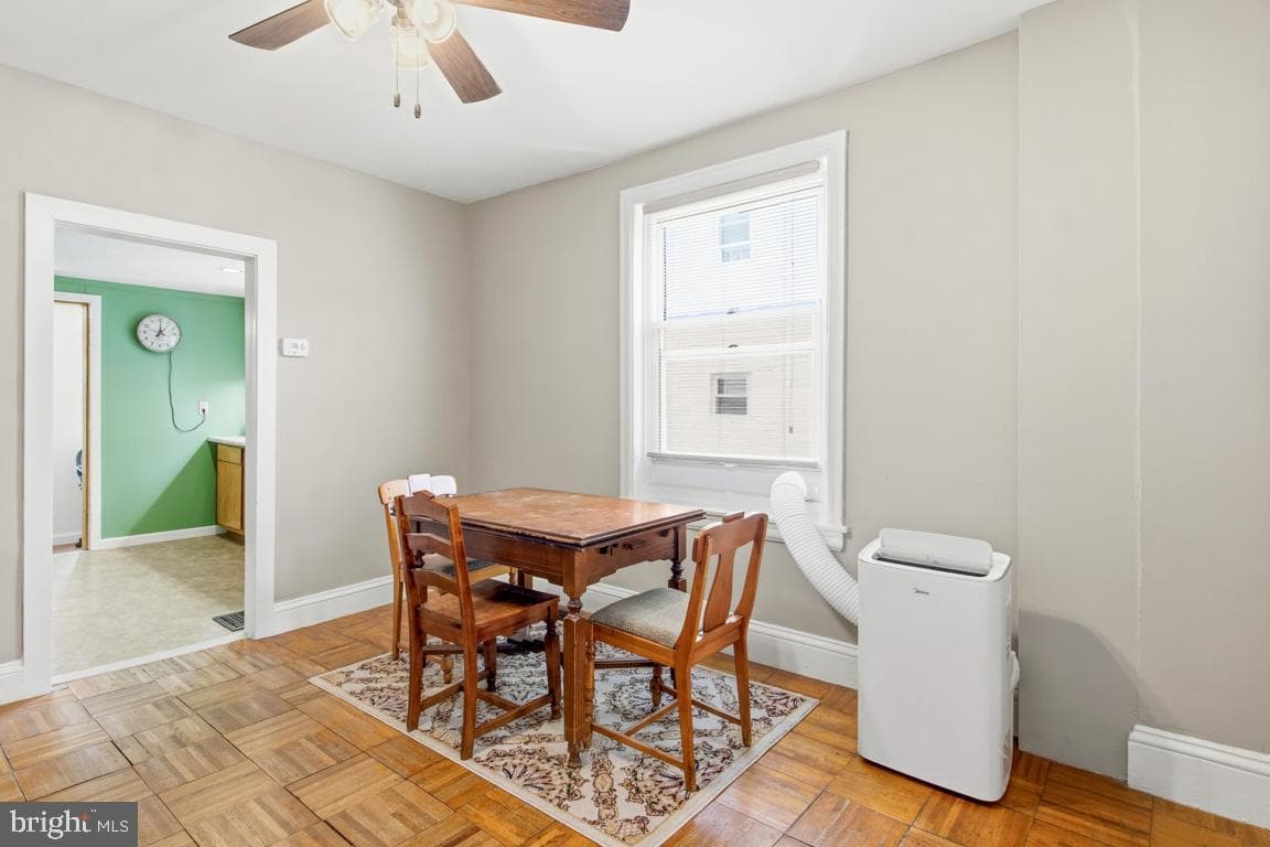 331 Elm Avenue photo 5