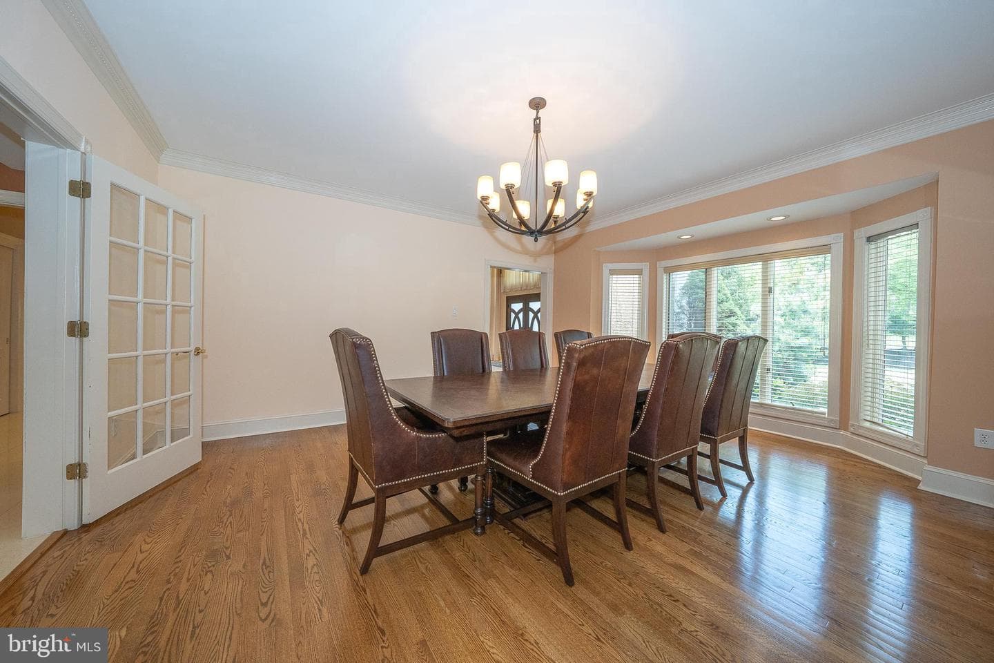 1041 Herkness Drive photo 17