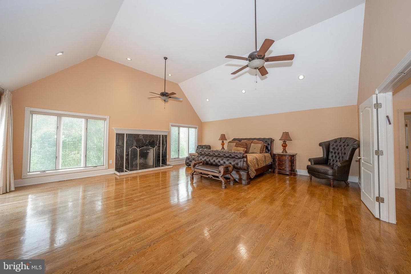 1041 Herkness Drive photo 30