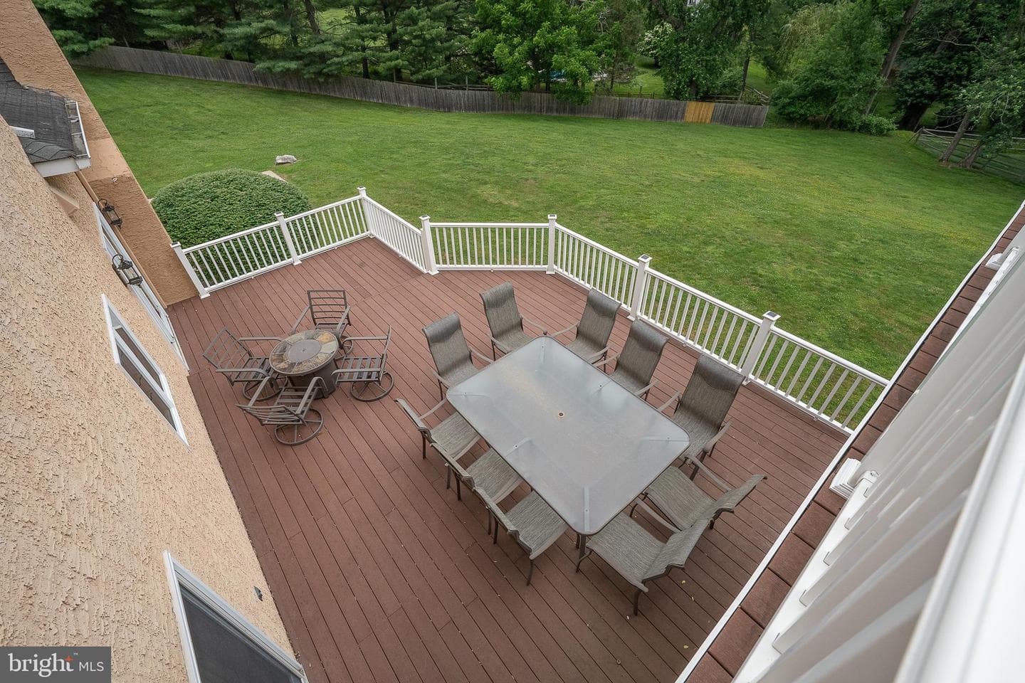 1041 Herkness Drive photo 42