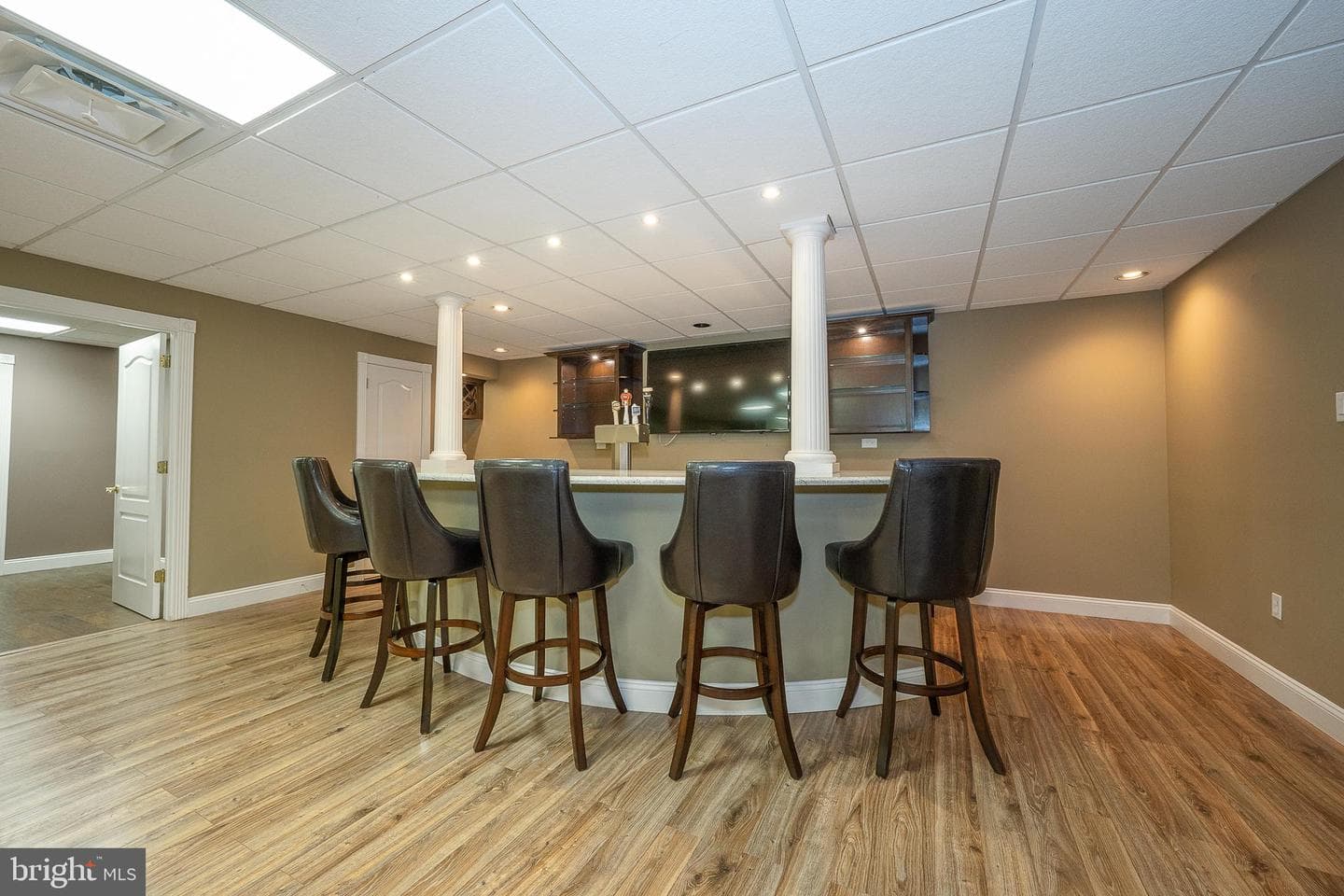 1041 Herkness Drive photo 57