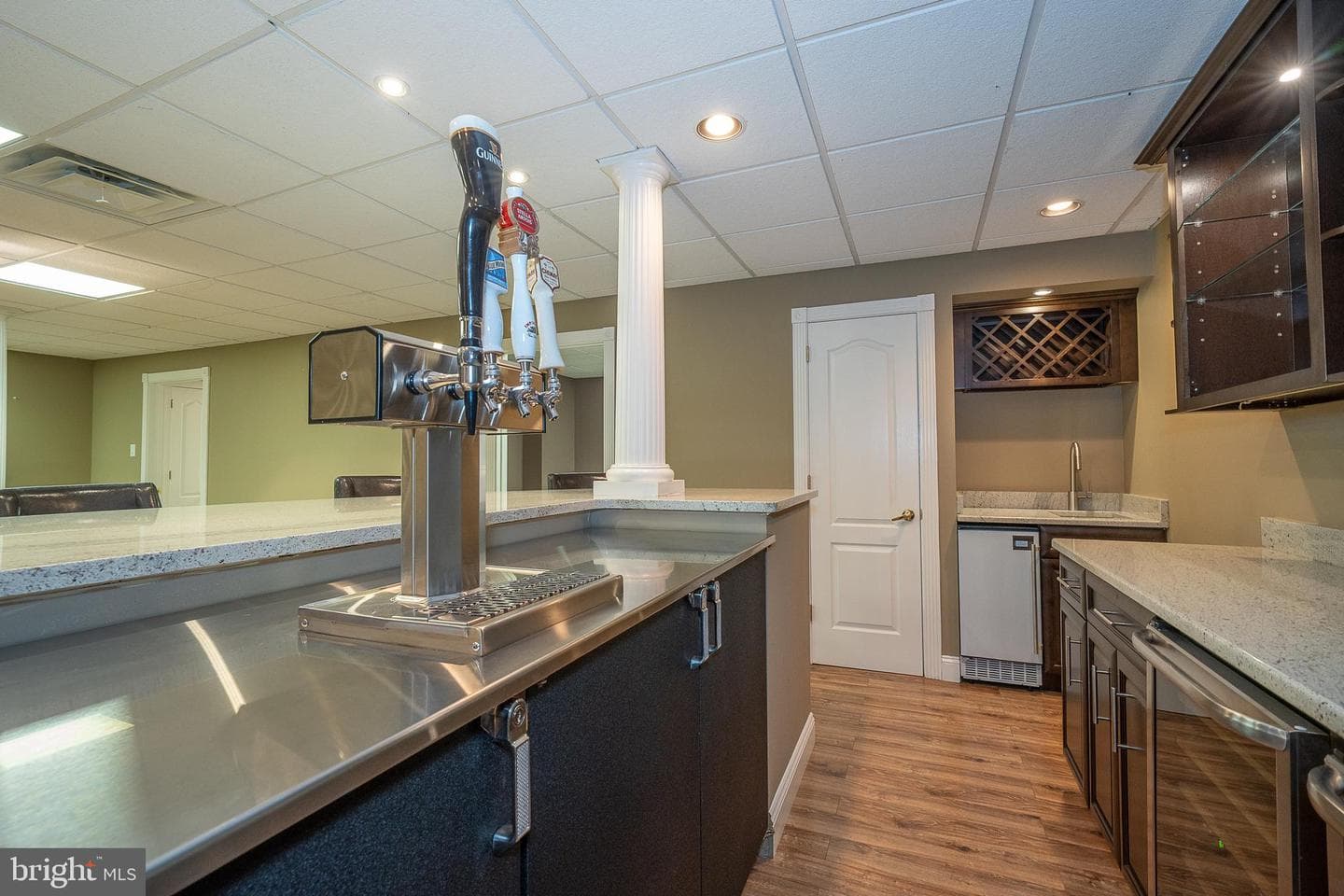 1041 Herkness Drive photo 58